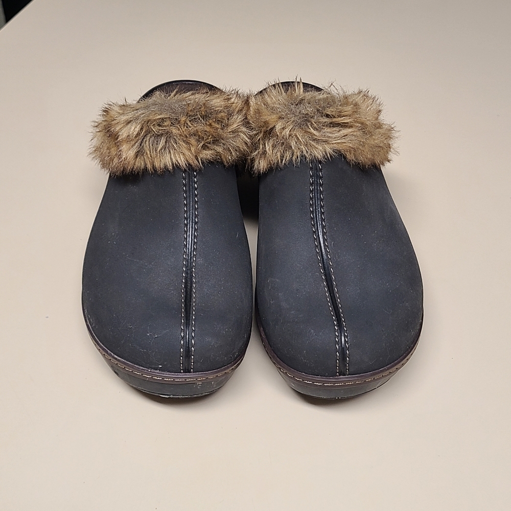 Crocs Cobbler clogs size 10 - Picture 2 of 7